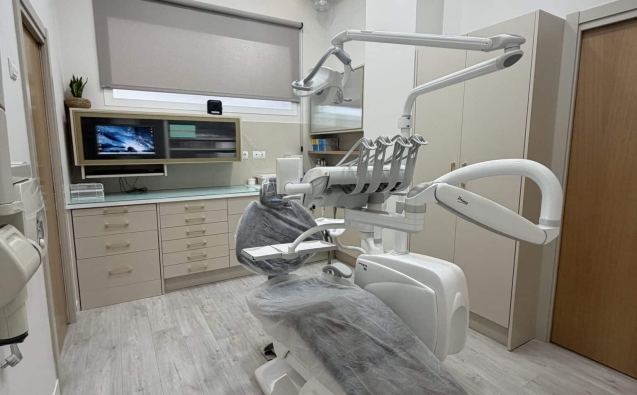 Clinica Dental 10 Acosta Cubero Gabinete 1